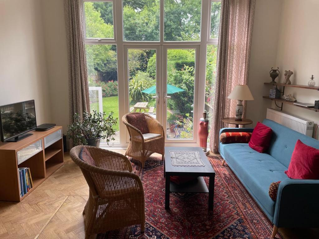Spacious Holiday Home! Londres Exterior foto